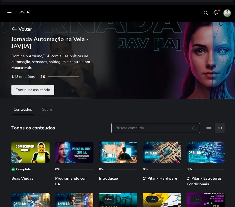 Experiência da plataforma da Jornada em notebook e celular